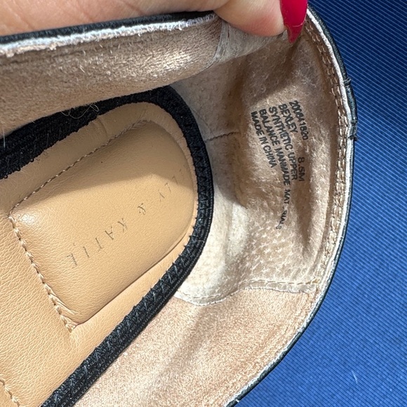 Kelly & Katie Black Flats with Silver Chain Detail - Picture 4 of 5